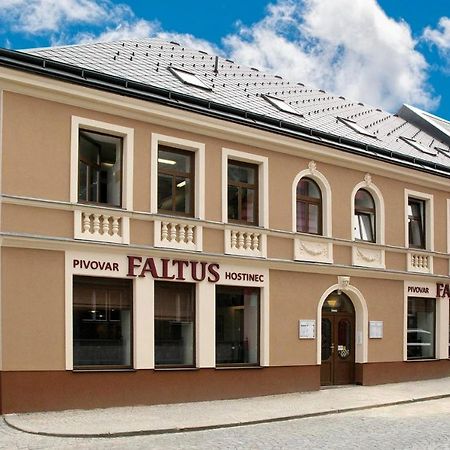 Pivovar A Restaurace Faltus Ceska Trebova Exteriér fotografie
